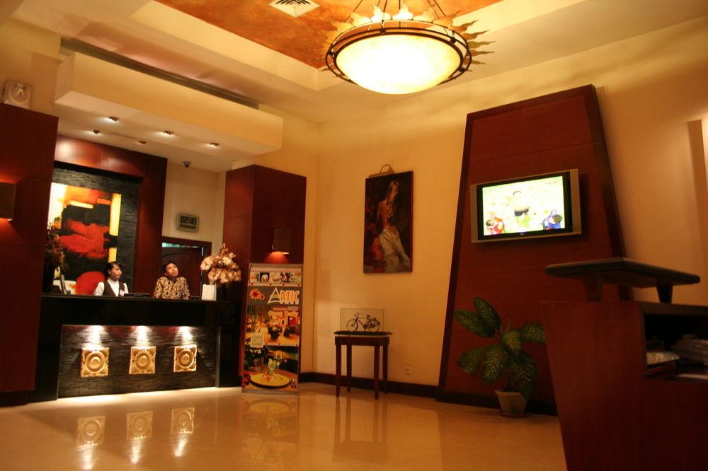 Pacific 3* Balikpapan (Borneo)